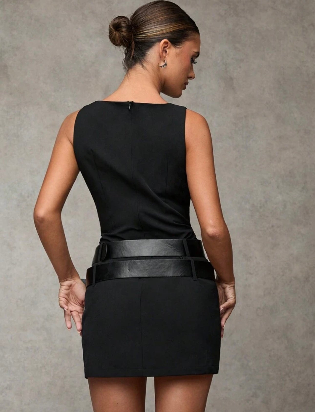 Vestido Correas